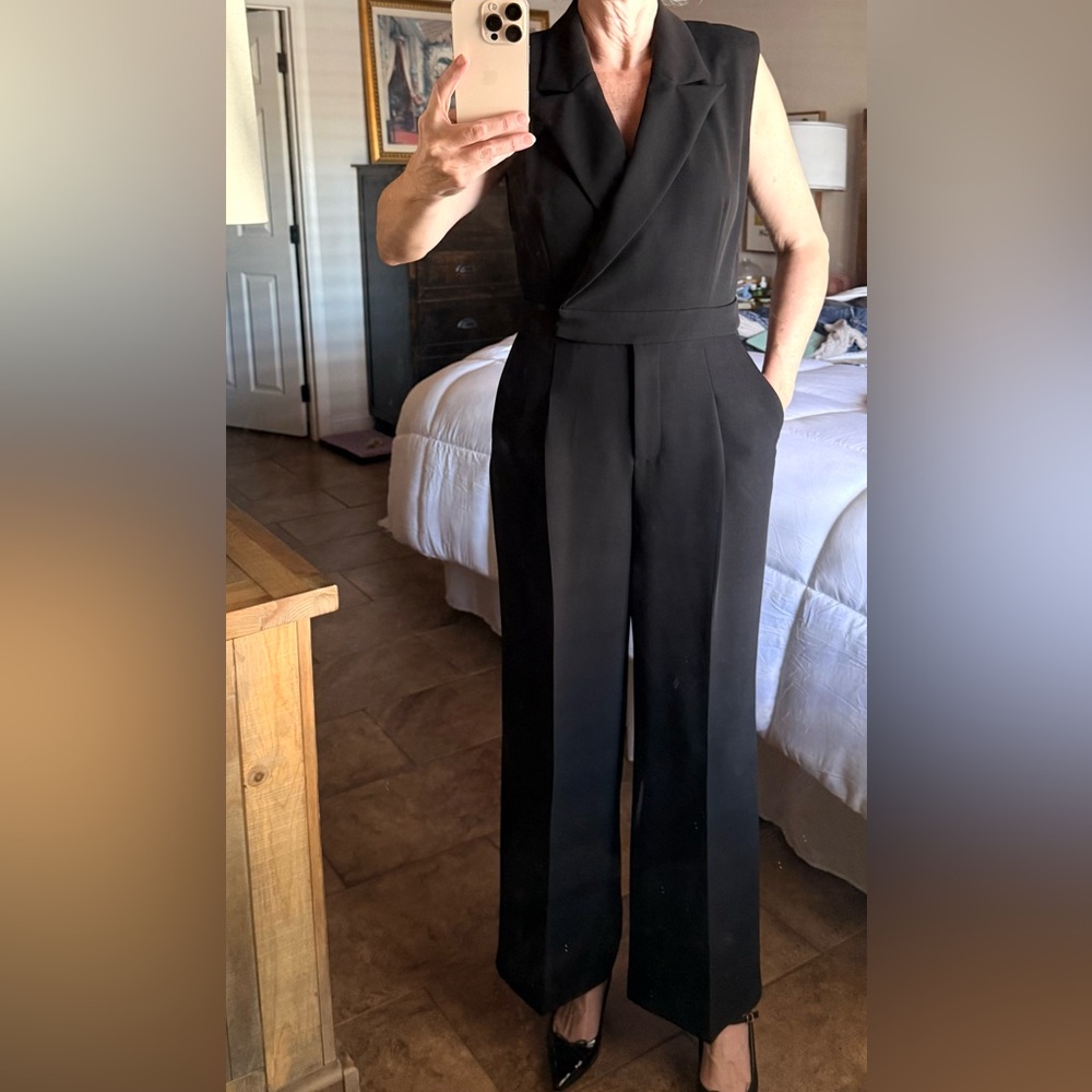 Loft wide leg peaked lapel sleeveless tailored jumpsuit with pockets